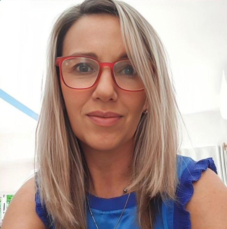 Dra. María Laura Martínez